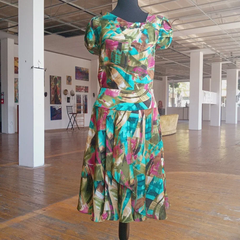Sunny Leigh vivid Abstract Skirt Set